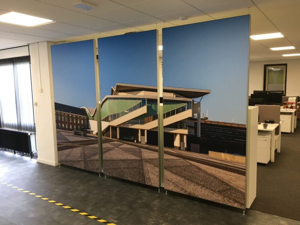room dividers met fotoprint van Chassé Theater Breda